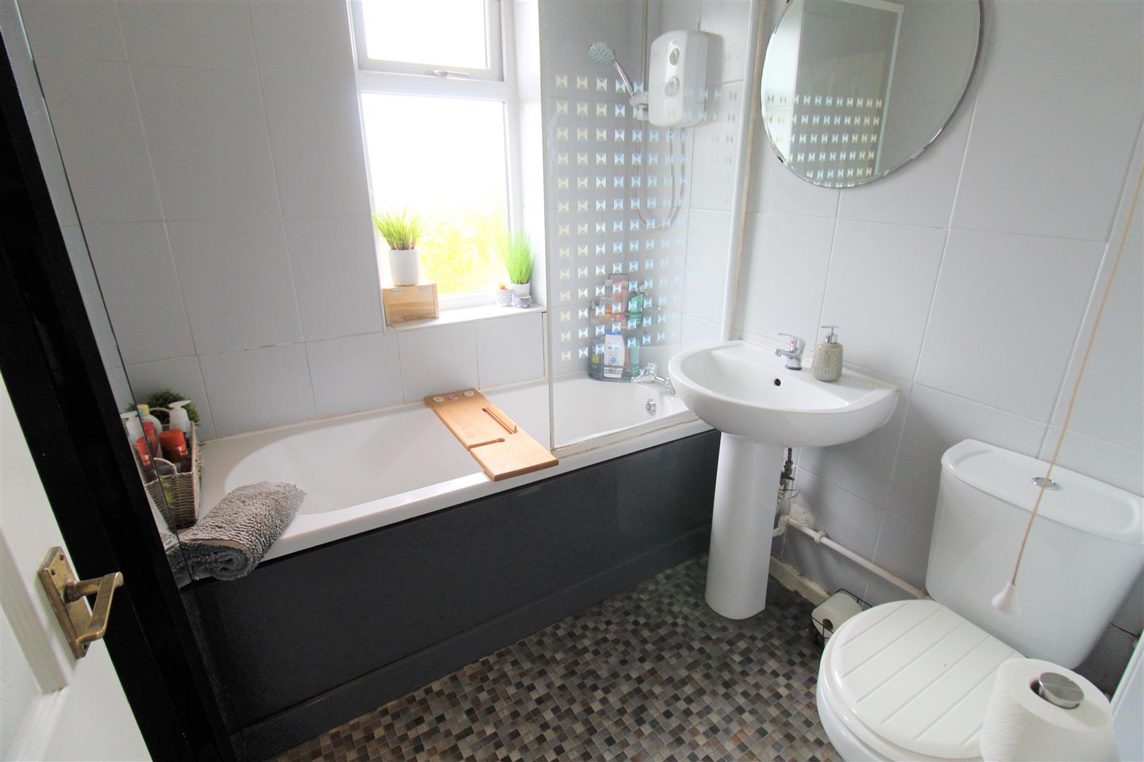 Greasley Road, Bucknall, Stoke-On-Trent